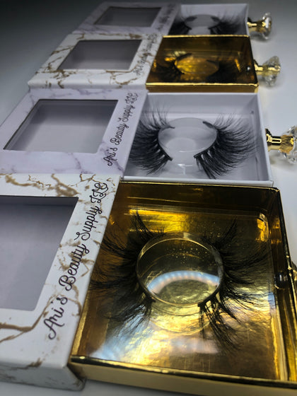 Various 25mm lashes pictured, sold by Ari's Beauty Supply LLC.